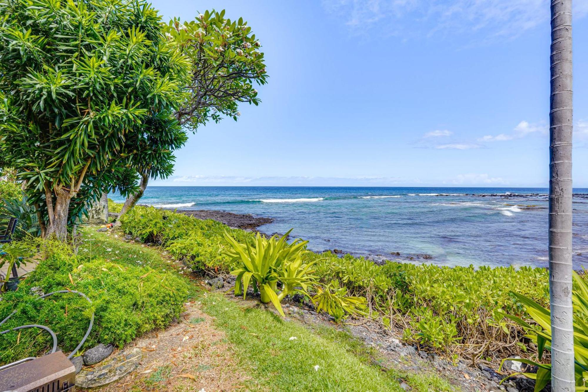 Ultimate Oceanfront Townhome Located On Kona Coast Kailua-Kona Exteriör bild