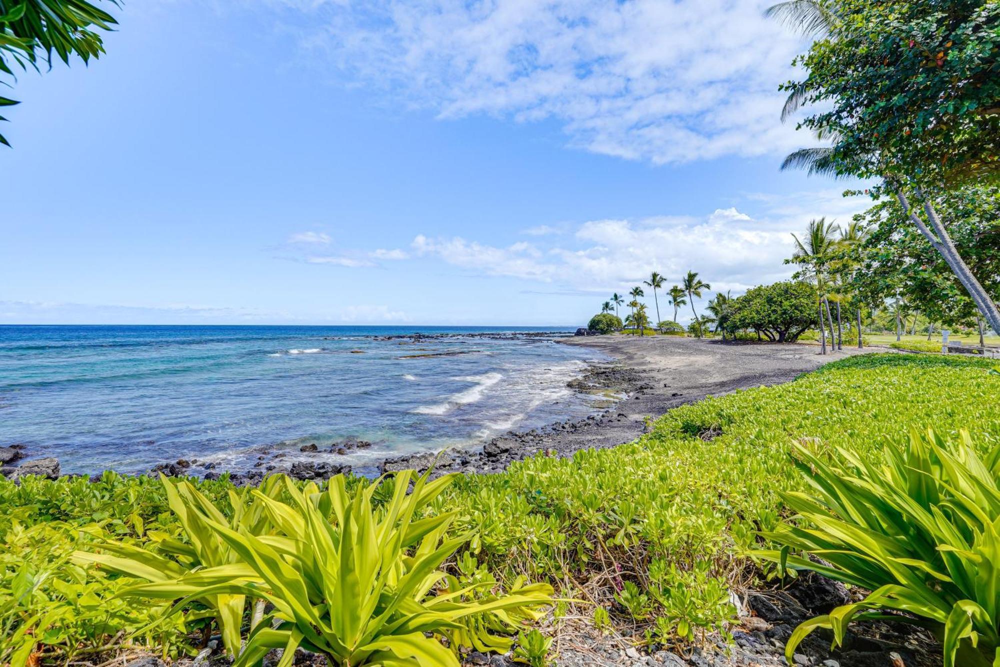 Ultimate Oceanfront Townhome Located On Kona Coast Kailua-Kona Exteriör bild